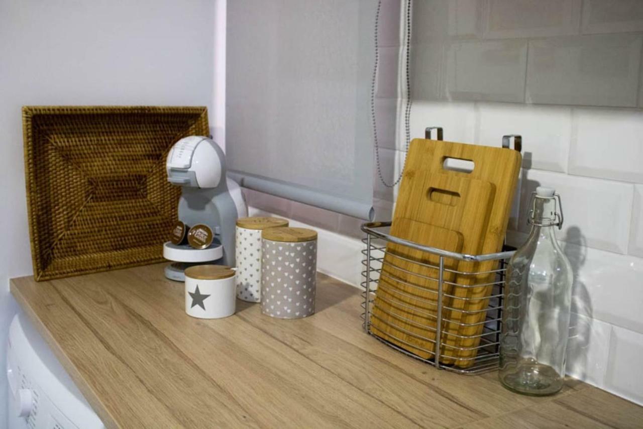 Apartamento Reyes Catolicos Apartment อัลเมรีอา ภายนอก รูปภาพ